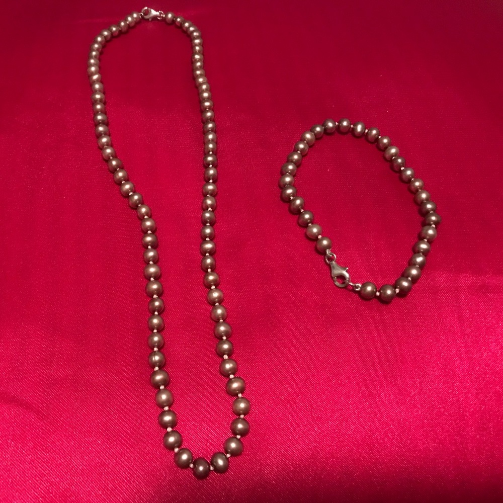 Freshwater Pearl Necklace/Bracelet Set- Lavender